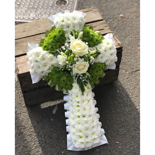 Order Special Cross Flowers in Nairobi – Same-Day Delivery