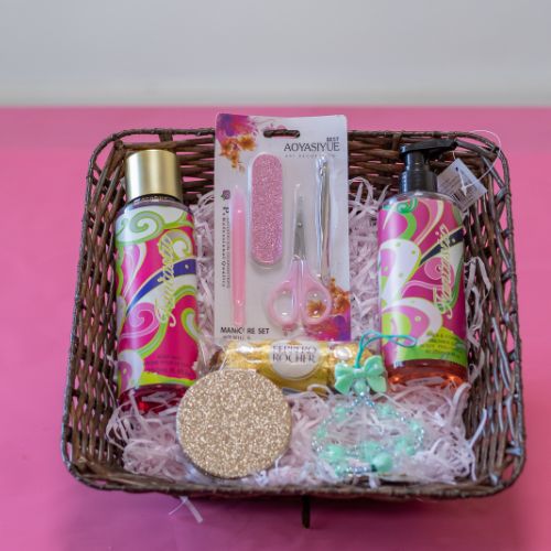 Pamper them with Refresh and Unwind set – gifts for mom Nairobi