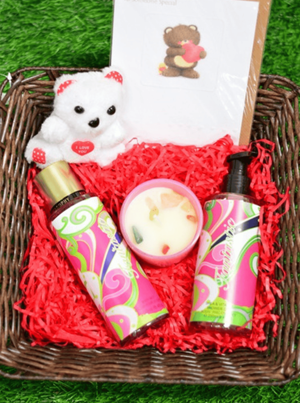 Cozy Hugs Valentine Gift Set in Nairobi | Order Fresh Flowers for 4600 KES