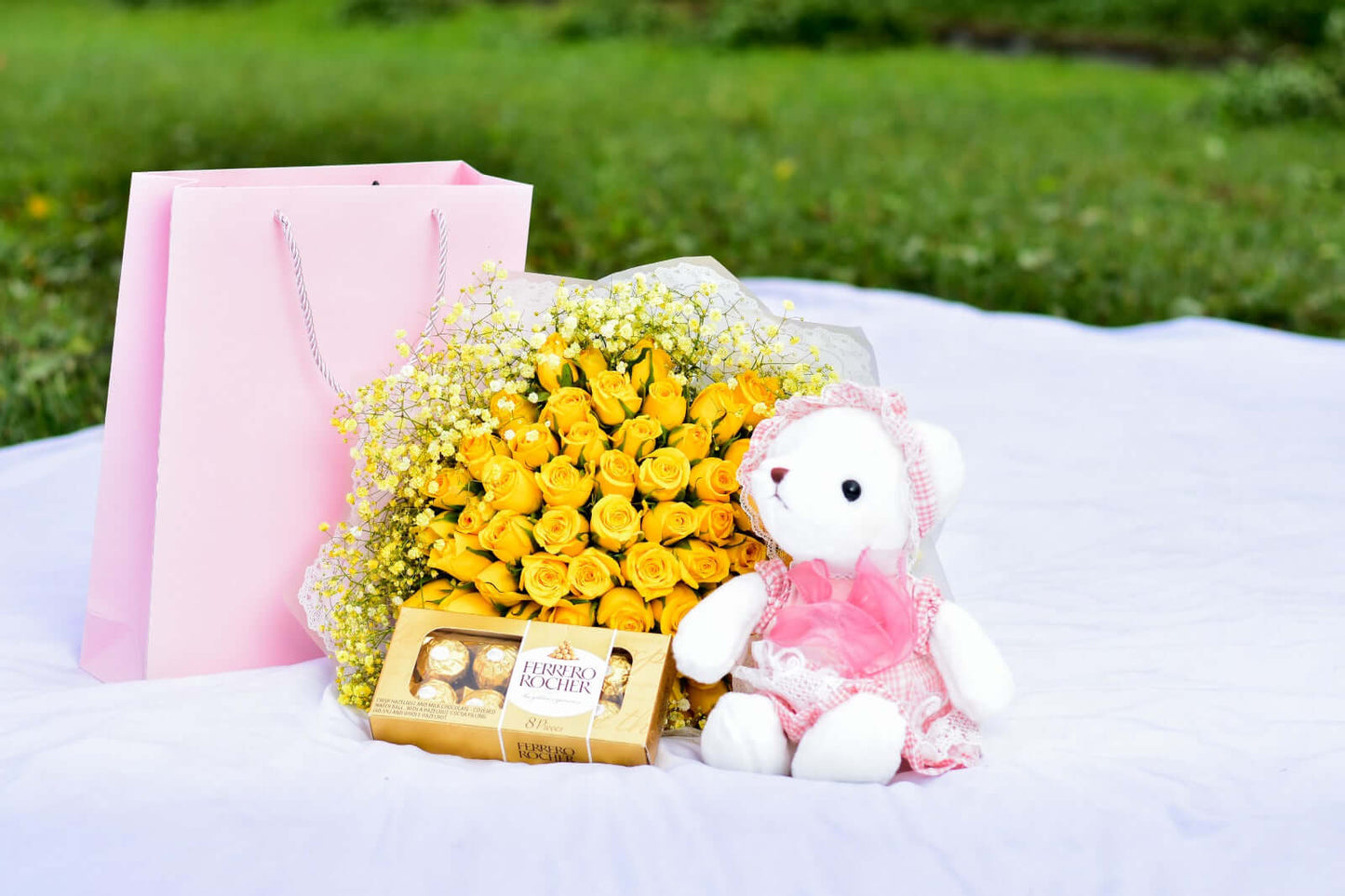 The Golden Woman set - Nairobi Floral Boutique